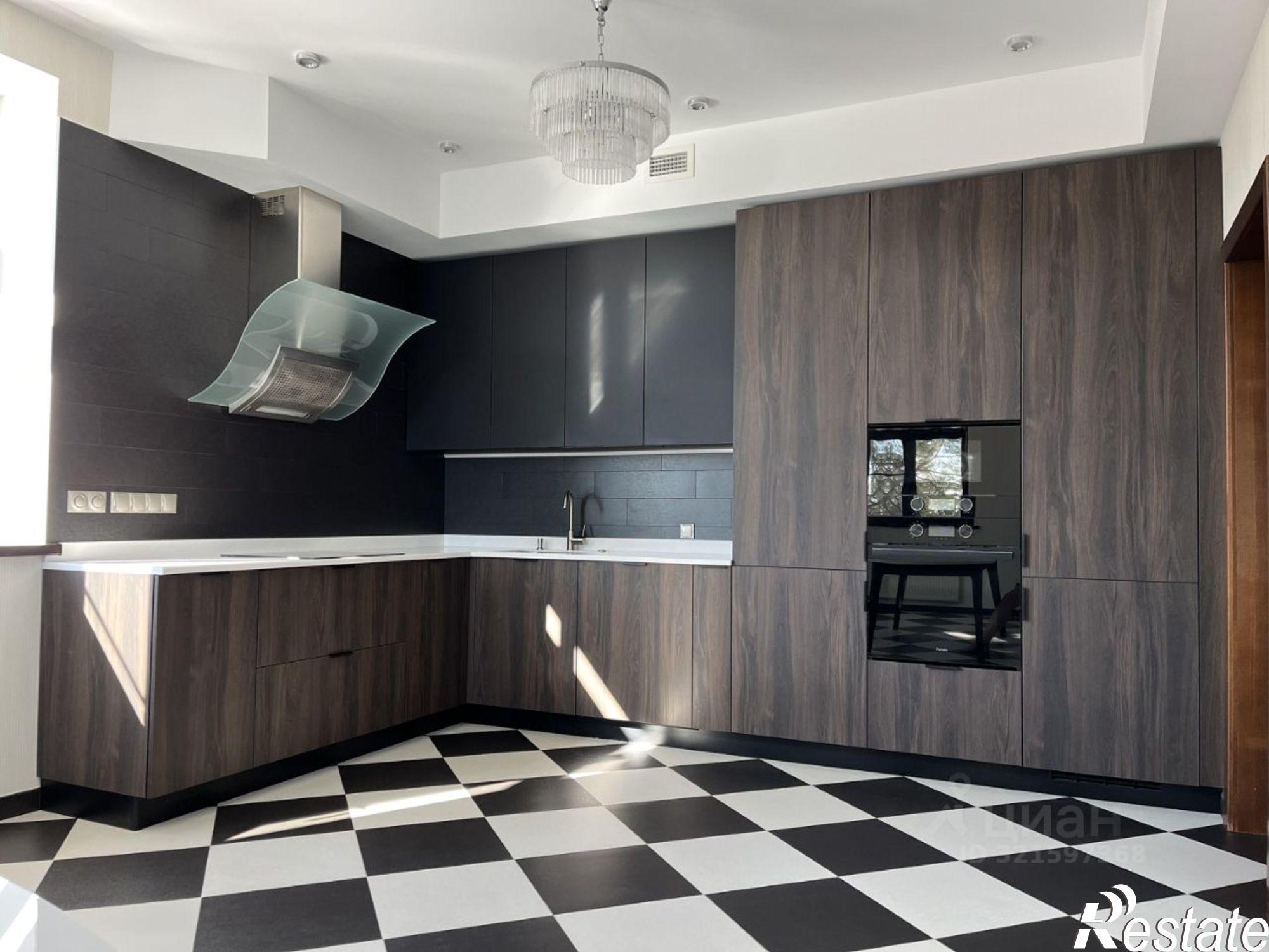 Купить дачу, дом, коттедж за 90 000 000 рублей