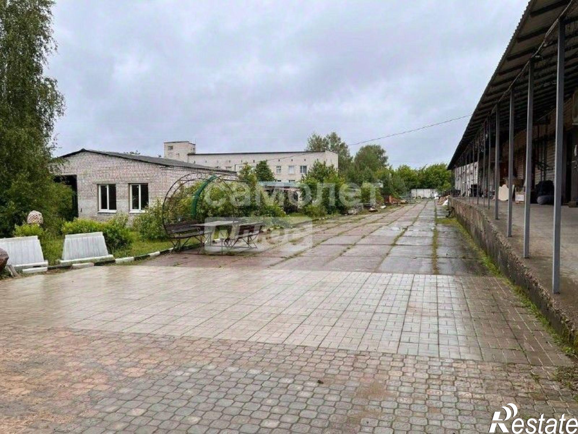 Купить производственную площадь за 57 000 400 рублей на ул Школьная, 12