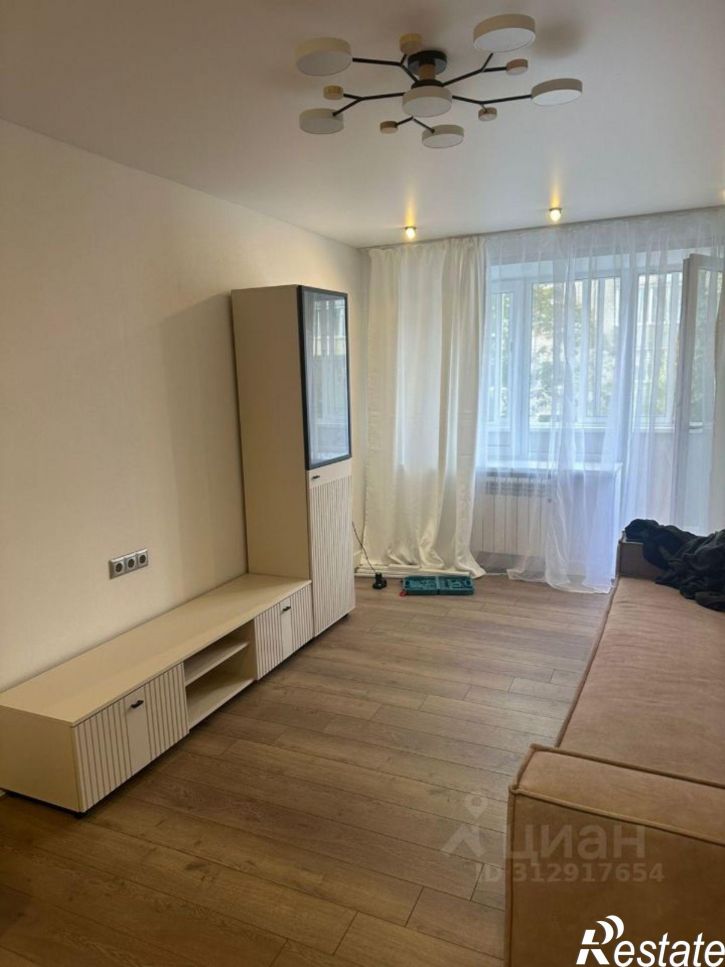 2-комн квартира улица Володарского, 112,  д. 112