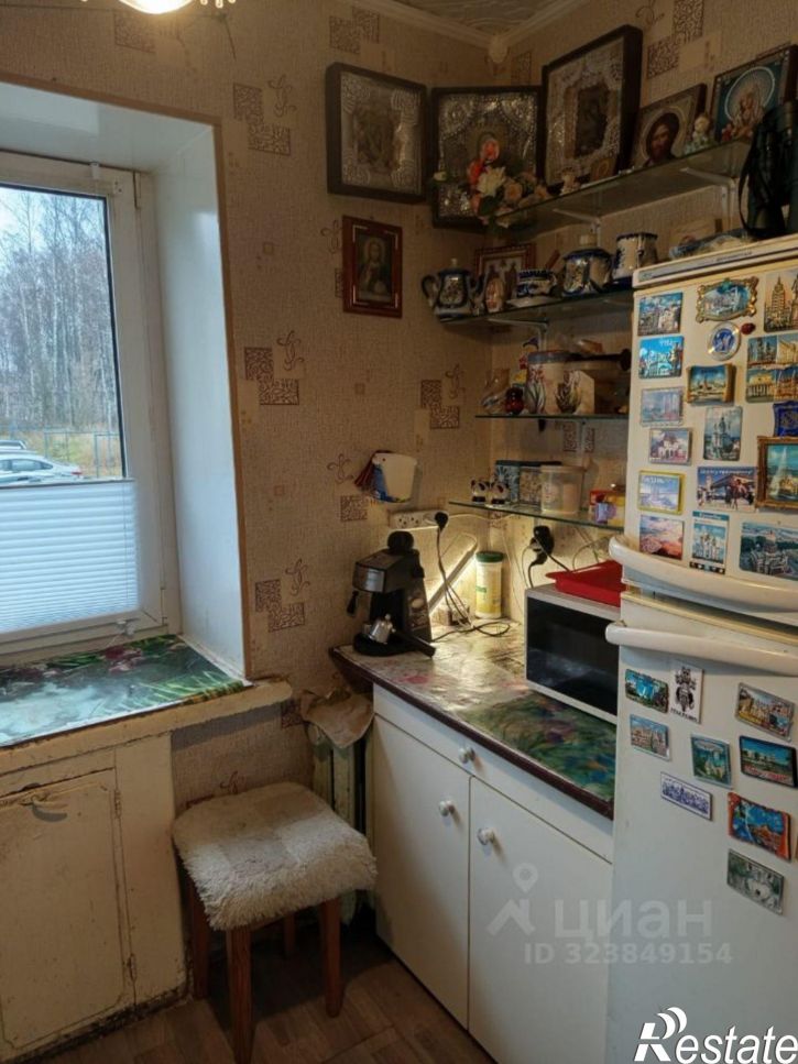 2-комн квартира улица 60 лет Октября, 5,  д. 5