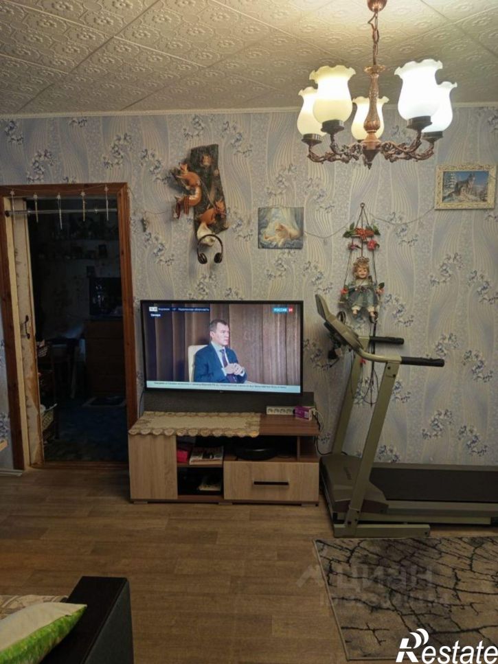 2-комн квартира улица 60 лет Октября, 5,  д. 5