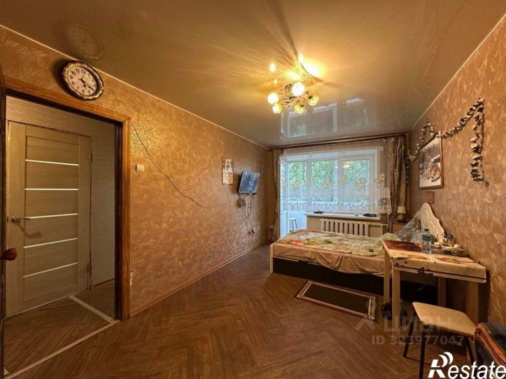 3-комн квартира улица Чапаева, 10,  д. 10