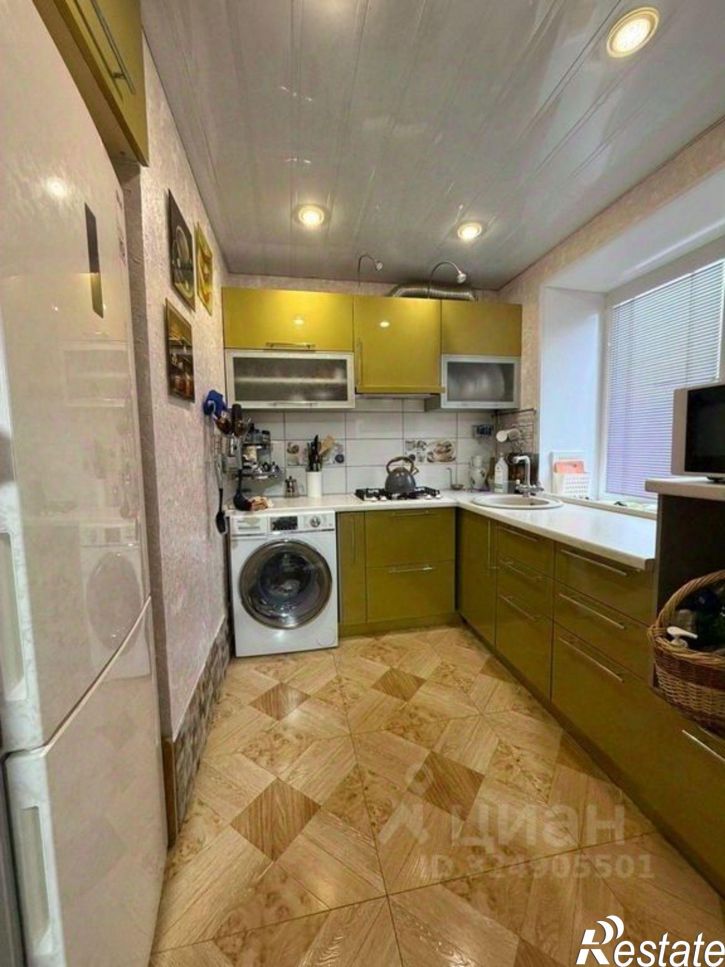 3-комн квартира ул 60 лет Октября, 18,  д. 18