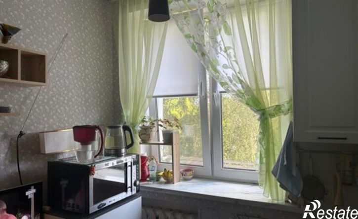 3-комн квартира пер Коммунистический 2-й, 2/4,  д. 2/4