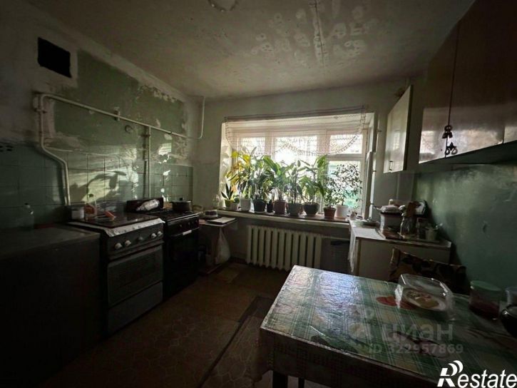 Комната Комбинатская улица, 10А,  д. 10А