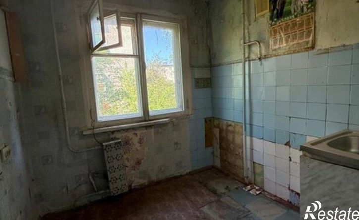 3-комн квартира улица Кириллова, 17,  д. 17