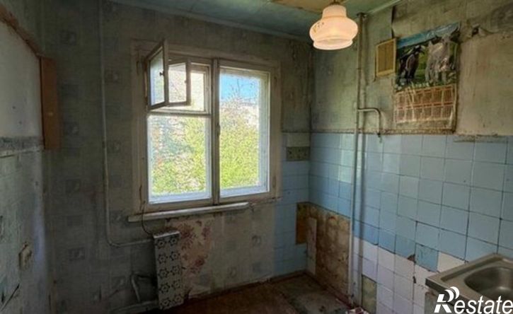 3-комн квартира улица Кириллова, 17,  д. 17