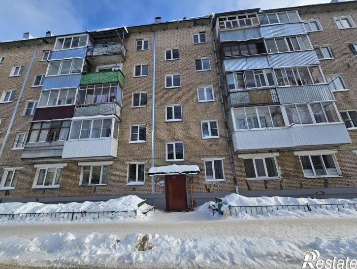 2-комн квартира ул 60 лет Октября, 8,  д. 8