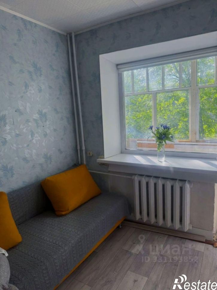 2-комн квартира пр-д Титова, 3,  д. 3