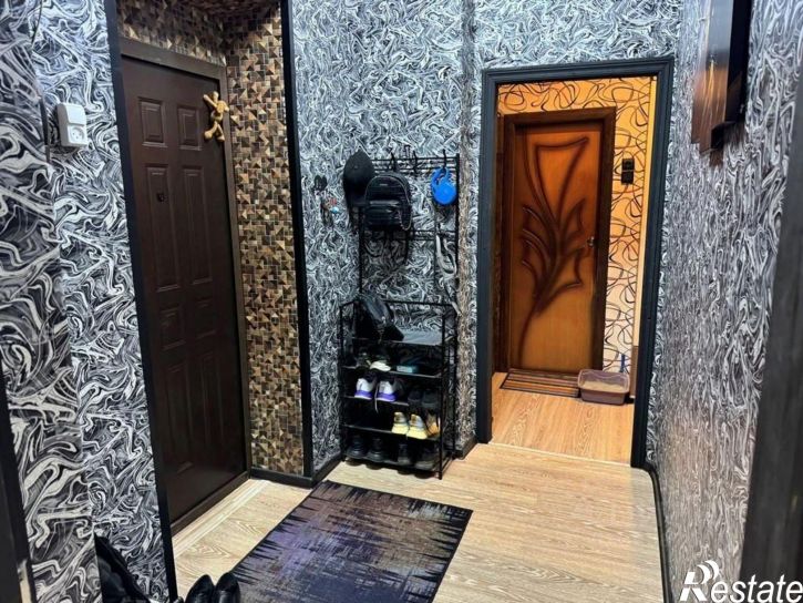 3-комн квартира улица Володарского, 104А,  д. 104А