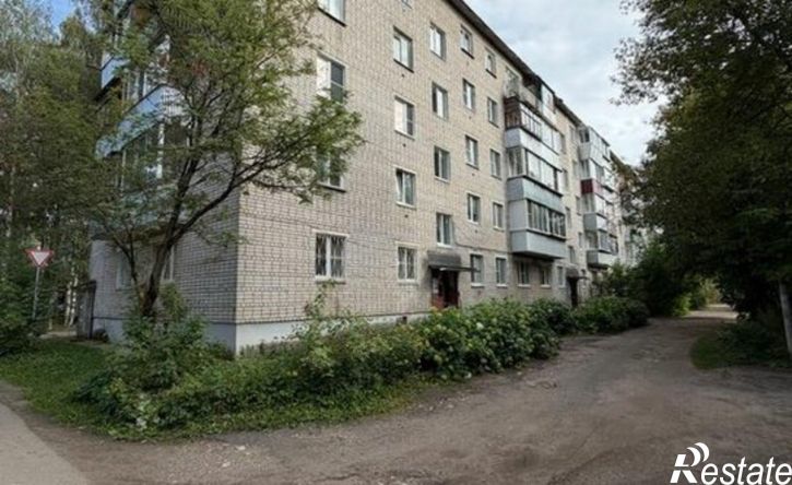 2-комн квартира ул Кириллова, 15,  д. 15