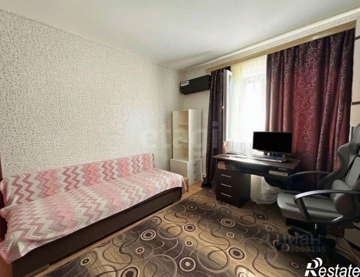 3-комн квартира ул Красная Горка, 11,  д. 11