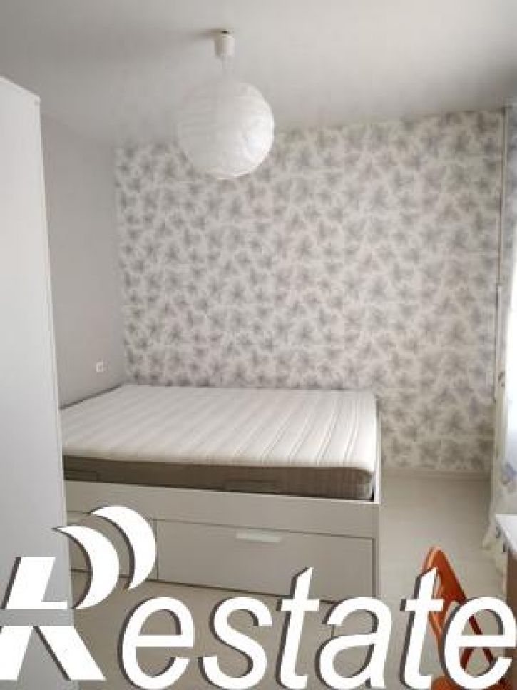 2-комн квартира Урицкого улица, 40ка