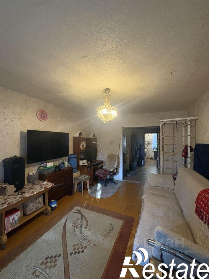 3-комн квартира улица Володарского, 57,  д. 57