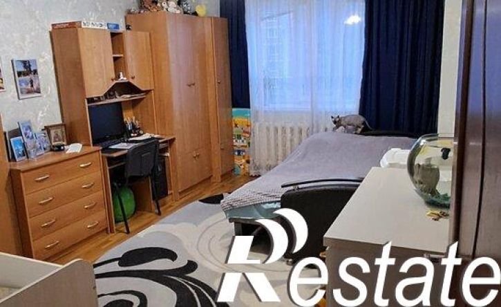3-комн квартира улица Урицкого, 70,  д. 70